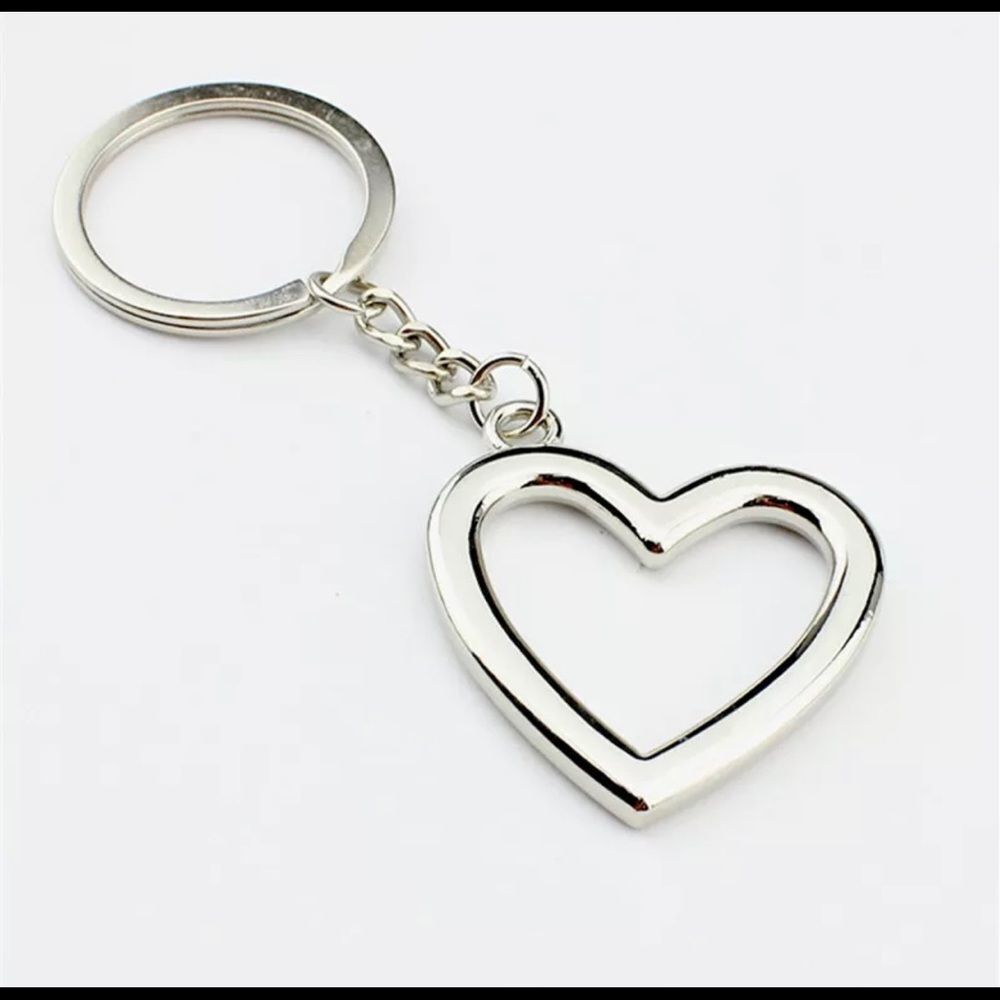 Heart Keyring - Picture 3 of 3